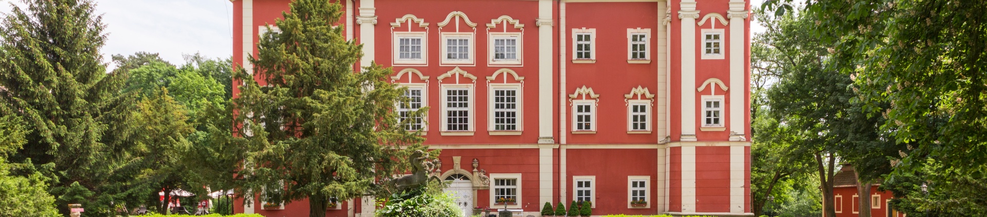 Středověký hotel - Hraběcí balíček 50% SLEVA